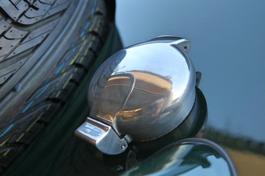 Детали экстерьера Morgan Roadster 2005 года  (фото 75 из 146)
